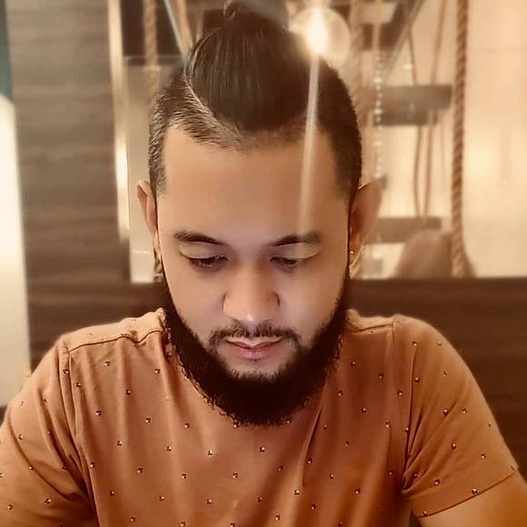 Meet your Posher, Boss - Picture 1 of 1